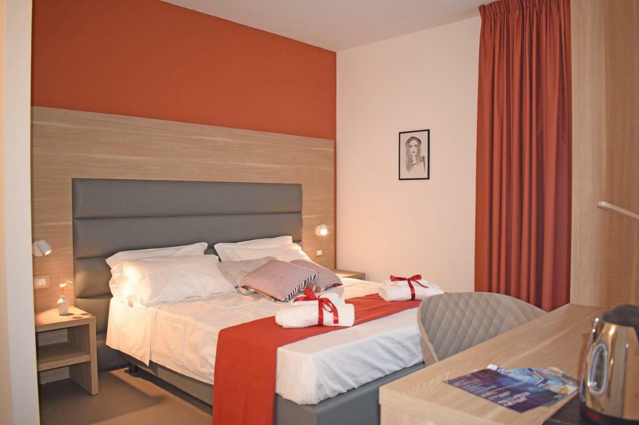 Travini Hotel Residence Marsala Rum bild