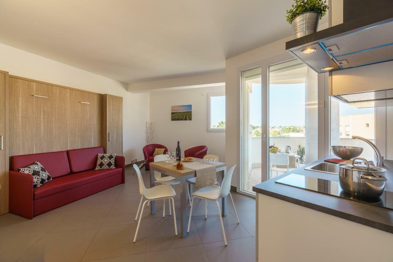 Travini Hotel Residence Marsala Exteriör bild
