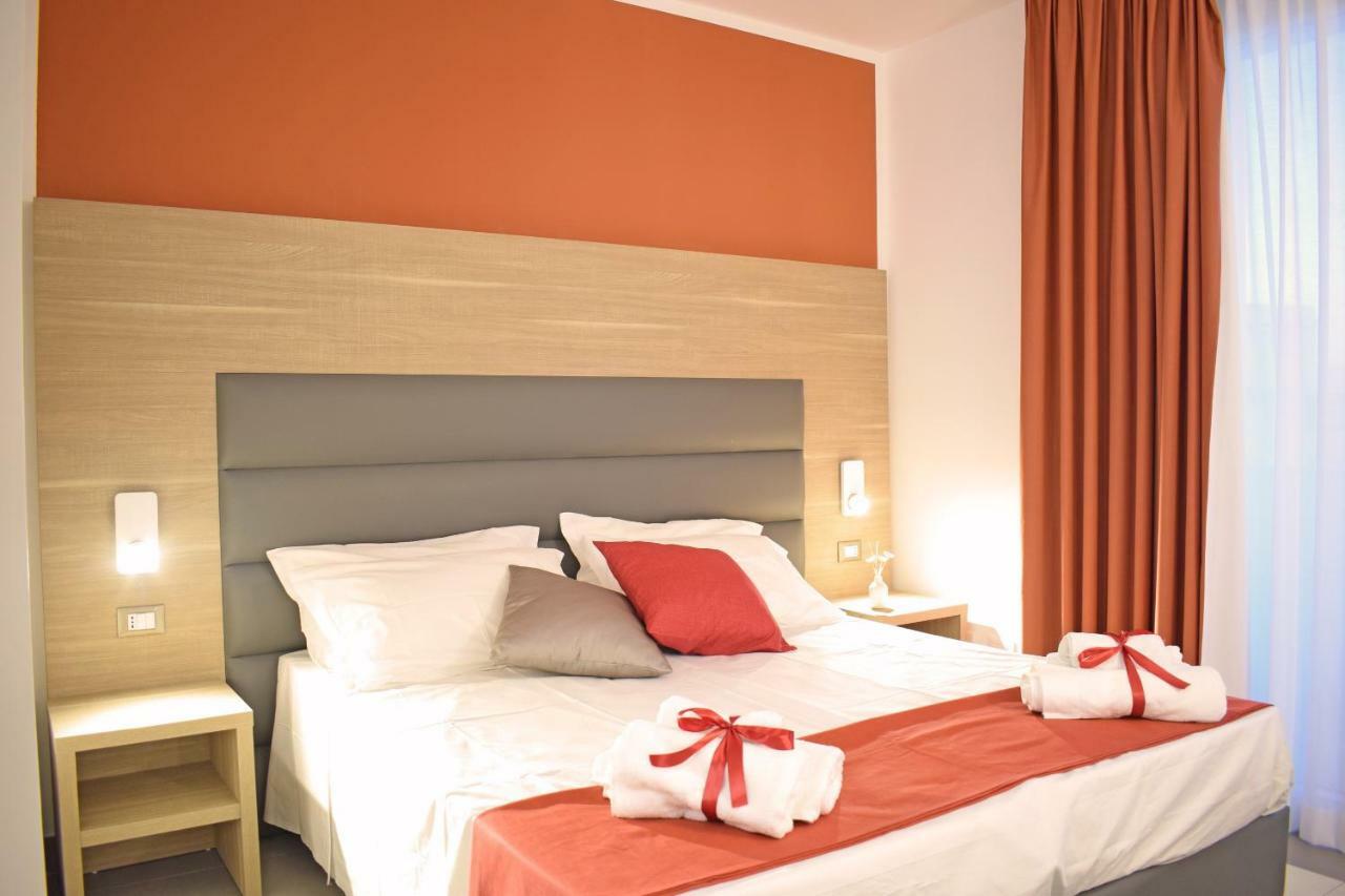 Travini Hotel Residence Marsala Rum bild